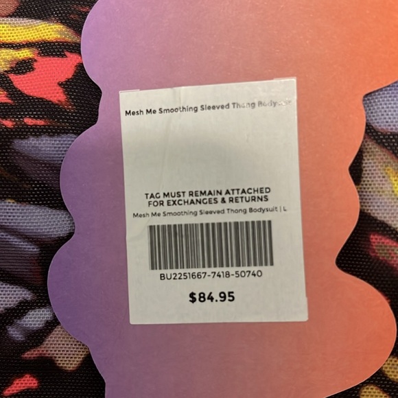 Yitty Bodysuit in hard to find Butterfly Print Size Large - Picture 3 of 5